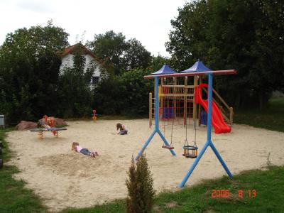 Vorschaubild Spielplatz Blankenburg