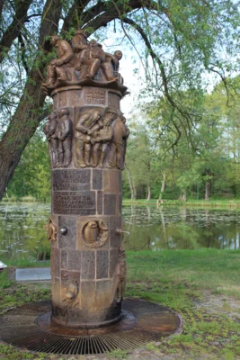 Der Nachbarbierbrunnen in Dahlenberg