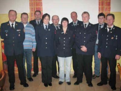 Foto zu Meldung: In der Tredorfer Feuerwehr gibt ab sofort Elisabeth Kuffner als Vorsitzende den Ton an