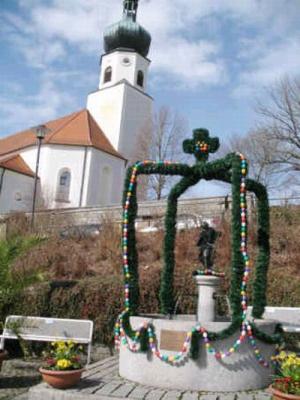 Foto zur Meldung: Der Johannesbrunnen ist und bleibt ein Schmuckstück von Moosbach