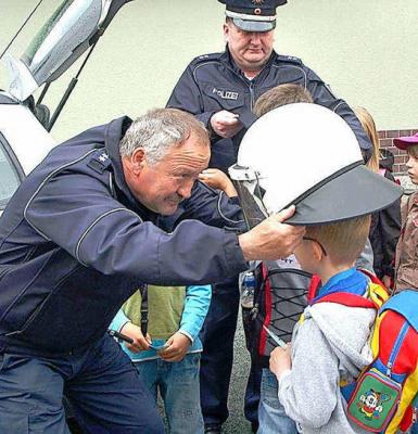 Foto zu Meldung: Calauer Grundsch&uuml;ler auf Jobsuche