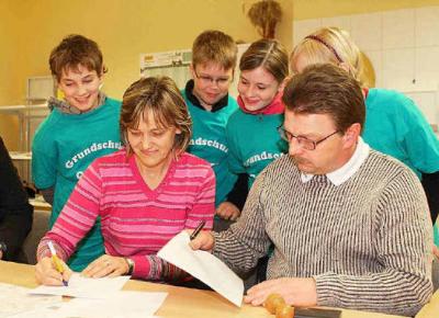 Foto zur Meldung: Schule und Sportverein kooperieren in Guteborn