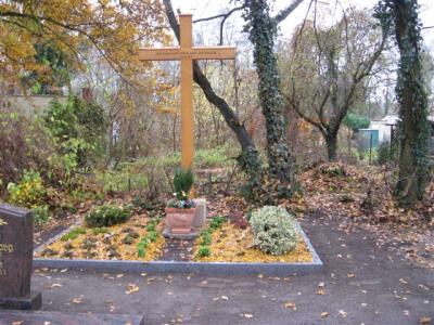 Vorschaubild zur Meldung: Instandsetzung der Kriegsgräber im Schönberger Wald und auf dem Friedhof in Wusterhausen/Dosse