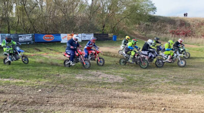 Finale der Pitbike-Masters im Kuhloch (Bild vergrößern)