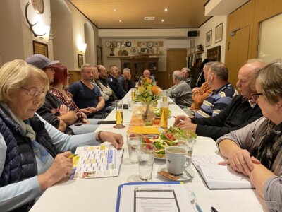Vereinsstammtisch (Bild vergrößern)