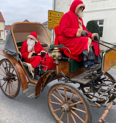 Ehrung für Weihnachtsmann (Bild vergrößern)