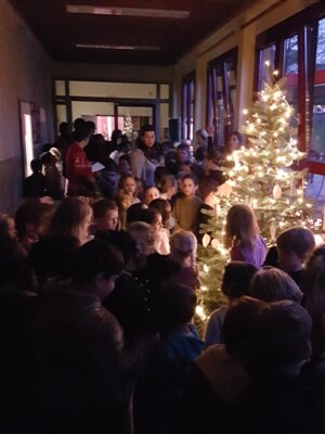 Foto zur Meldung: Adventssingen