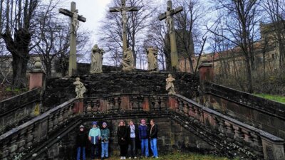 Kreuzweg im Evangelischen Religionsunterricht (Bild vergrößern)