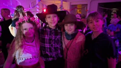 Stimmung und Spaß während unserer großen Faschingsparty