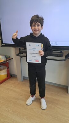 Foto zur Meldung: 2. Platz bei Landesmathematikolympiade in Schwerin
