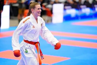 Souveräner Sieg: Shara Hubrich gewinnt Karate Serie A in Salzburg