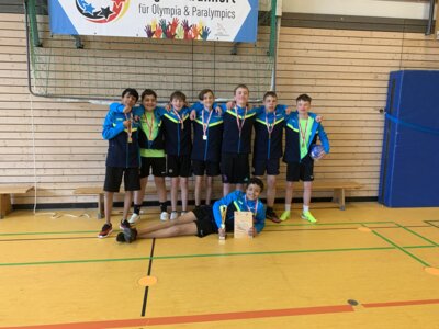 Landesmeister im Zweifelderball