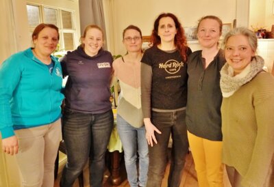 VVV-Vorstand - Steffi Allonge (v.l.), Mareike Grenke, Imke Wysokinski, Kariolin van het Loo, Doreen Saggau, Katharina Kirstein