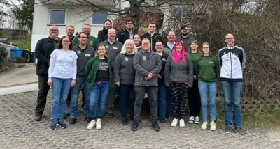 Die Teilnehmenden des JuBaLi-Lehrgangs mit den Referenten Nils Froböse (rechts) und Petra Riehn (2.v.l.) Foto:privat