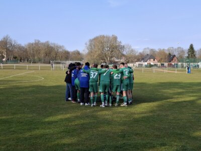 TuS Neukalen gewinnt in Rosenow (Bild vergr&ouml;&szlig;ern)