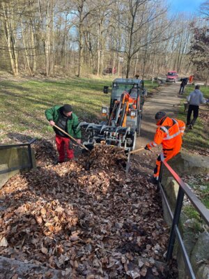 Foto zur Meldung: Frühjahrsputz in Neukalen und Warsow