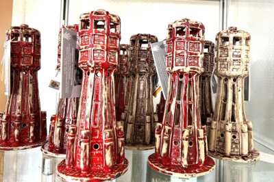 Schönes Genthin-Souvenir: Der Wasserturm aus Keramik (Bild vergrößern)