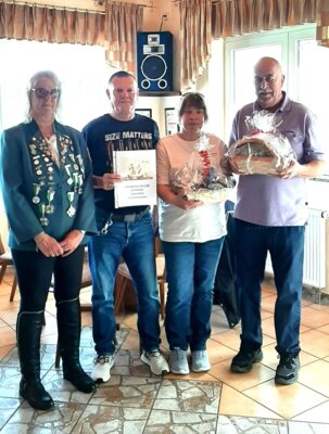 Foto zur Meldung: Bert Kehm gewinnt das Osterpreisschießen