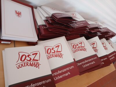 Feierliche Zeugnisausgabe am 09.05.2025