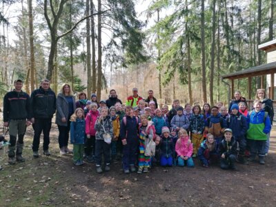 Neuer Schulwald für die Grundschule Lutzerath (Bild vergrößern)