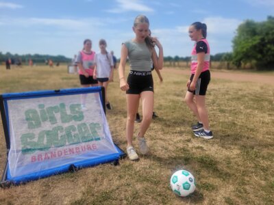 GIRLS SOCCER DAY