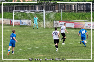 Freundschaftsspiel: VfB Arzberg - Vorwärts Röslau 0:2 (Bild vergr&ouml;&szlig;ern)