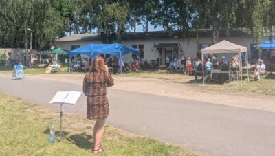 Sommerfest im Katzenhaus Neukalen auf der Ziegelei (Bild vergrößern)