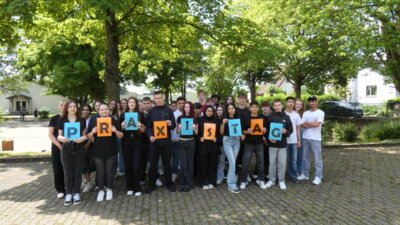 Erfolgreicher Abschluss des Praxistags an der Robert-Krups-Schule 2025 (Bild vergrößern)