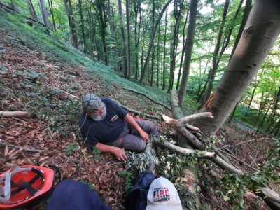 Einsatzübung, Leutra, verunfallter Forstarbeiter (Bild vergrößern)