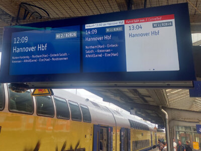 Meldung: Neue Monitore informieren Fahrgäste deutlich besser