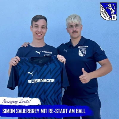 Neuzugang: Simon Sauerbrey mit Re-Start am Ball (Bild vergr&ouml;&szlig;ern)