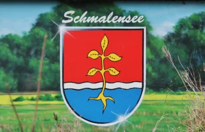 Schmalensee Wappen auf dem Trafokasten am Bolzplatz