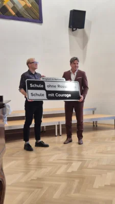 Meldung: Jubiläumsfeier 30 Jahre "Schule ohne Rassismus - Schule mit Courage"