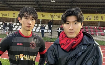 Kim Eungyu (r.) kämpfte vergeblich, Shin-Young Hwang konnte wegen seiner Verletzung aus dem letzten Spiel heute nicht mitwirken. (Bild vergr&ouml;&szlig;ern)
