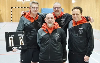 Die Herbstmeister Olaf Suhr (v.li.), Bernd Figura, Stefan Theen und Christopher Brust