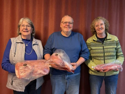 Meldung: Wurstessen nach Schweinepreissschießen