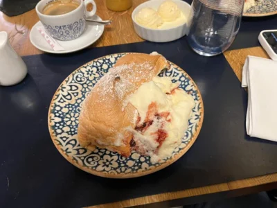 Salzburger Nockerl in Salzburg (Bild vergr&ouml;&szlig;ern)