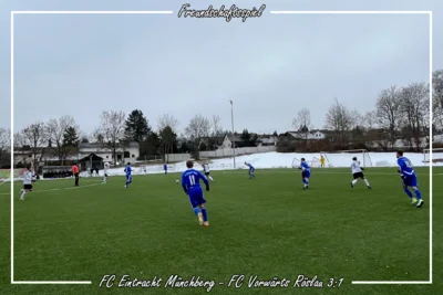 Freundschaftsspiel: FC Eintracht Münchberg - FC Vorwärts Röslau 3:1 (Bild vergr&ouml;&szlig;ern)