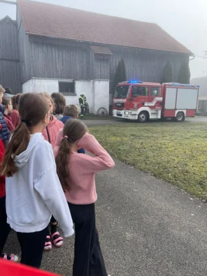 Probealarm an der Grundschule Pondorf (Bild vergr&ouml;&szlig;ern)