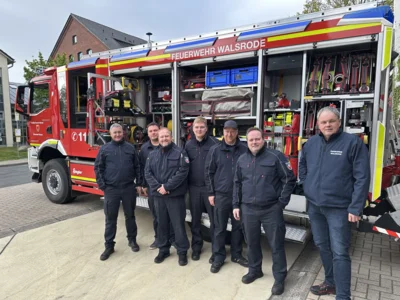 Besuch von der Freiwilligen Feuerwehr Falkenburg (Bild vergr&ouml;&szlig;ern)