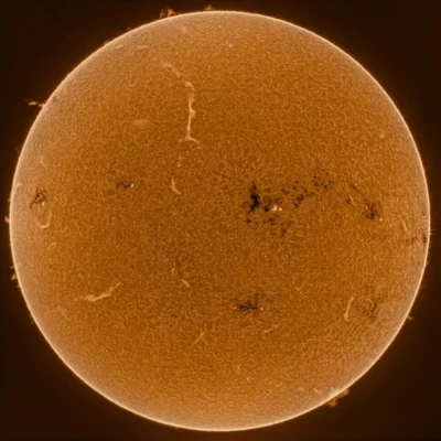 Sonne im Halpha-Licht am 01.05.2026