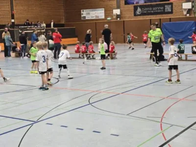 Minispielfest (Bild vergr&ouml;&szlig;ern)