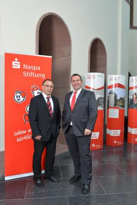 Naspa fördert ehrenamtliches Engagement - TuS Burgschwalbach erhält 500 Euro