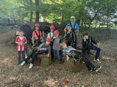 Ausflug in den Kletterwald (Bild vergr&ouml;&szlig;ern)