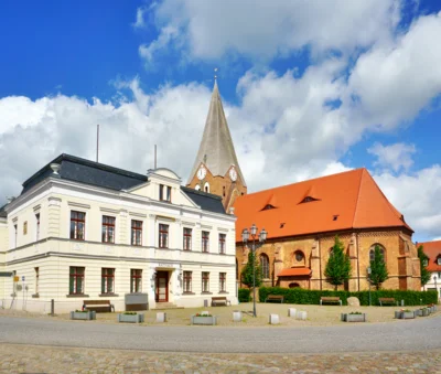 Die Peenestadt Neukalen hat Geburtstag (Bild vergr&ouml;&szlig;ern)