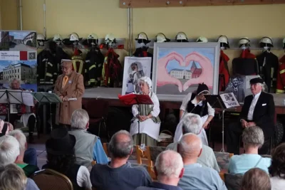 Plattdeutsche Bühne in Neukalen (Bild vergr&ouml;&szlig;ern)