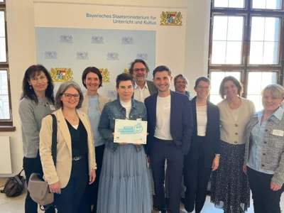 Unsere Schule klingt – Auszeichnung als „musikbegeisterte Schule“ (Bild vergr&ouml;&szlig;ern)