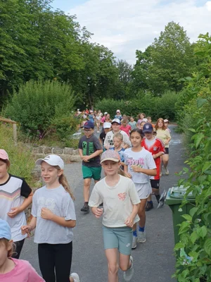 Lauf dich fit 2026 im Schulhaus Hollstadt