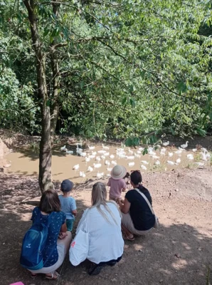 Besuch auf der Gänsmühle mit den Krippenkindern (Bild vergr&ouml;&szlig;ern)