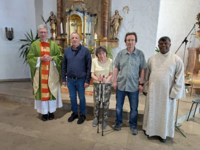 Dienst an Gott und den Menschen (Bild vergr&ouml;&szlig;ern)